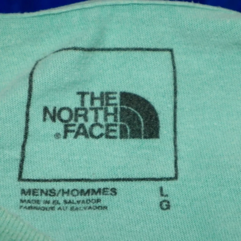 The North Face Thrased Green Tee‎ UNISEX Size L